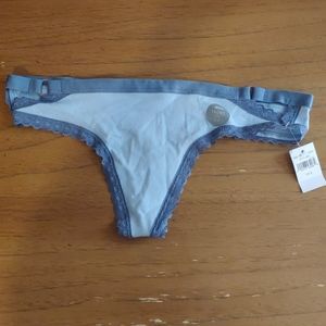 AERIE THONG